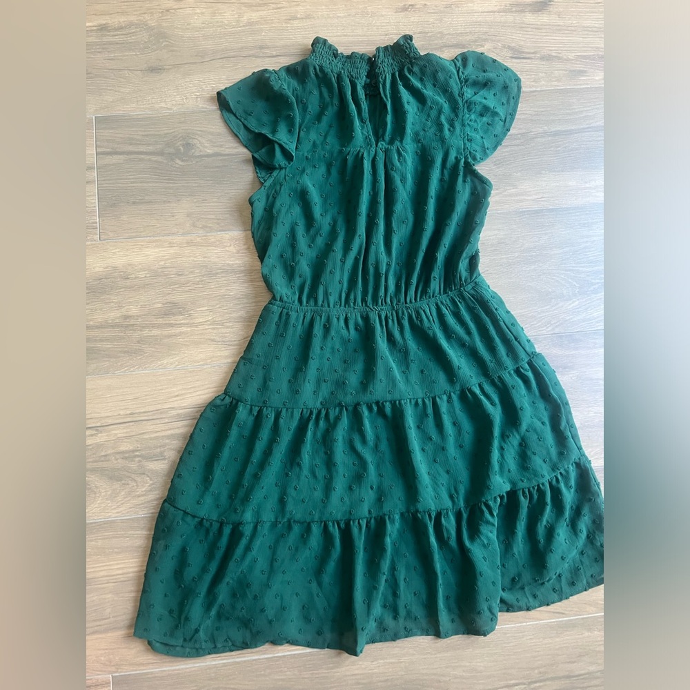 Monteau Dress Eyelet Ruffle Women's Size Medium Green Sleeveless